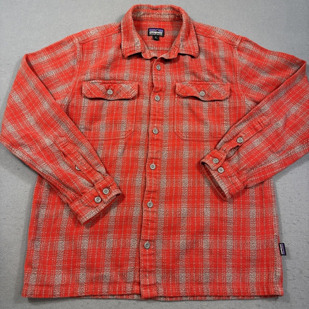 Patagonia Shirt Women MED Organic Fjord Flannel Work Casual FLAP POCKETS RED GRY - Picture 2 of 9